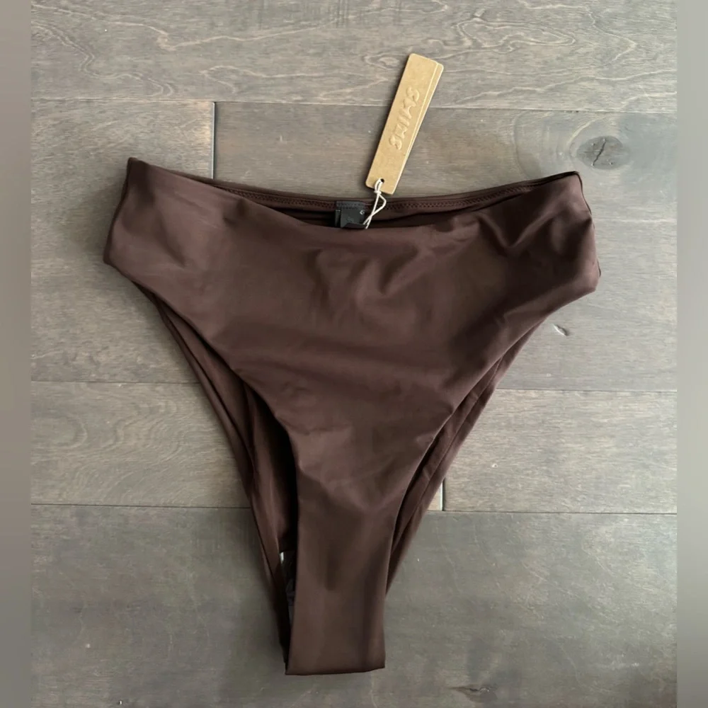 NWT SKIMS Swim Mid Waist Bottoms-Cocoa